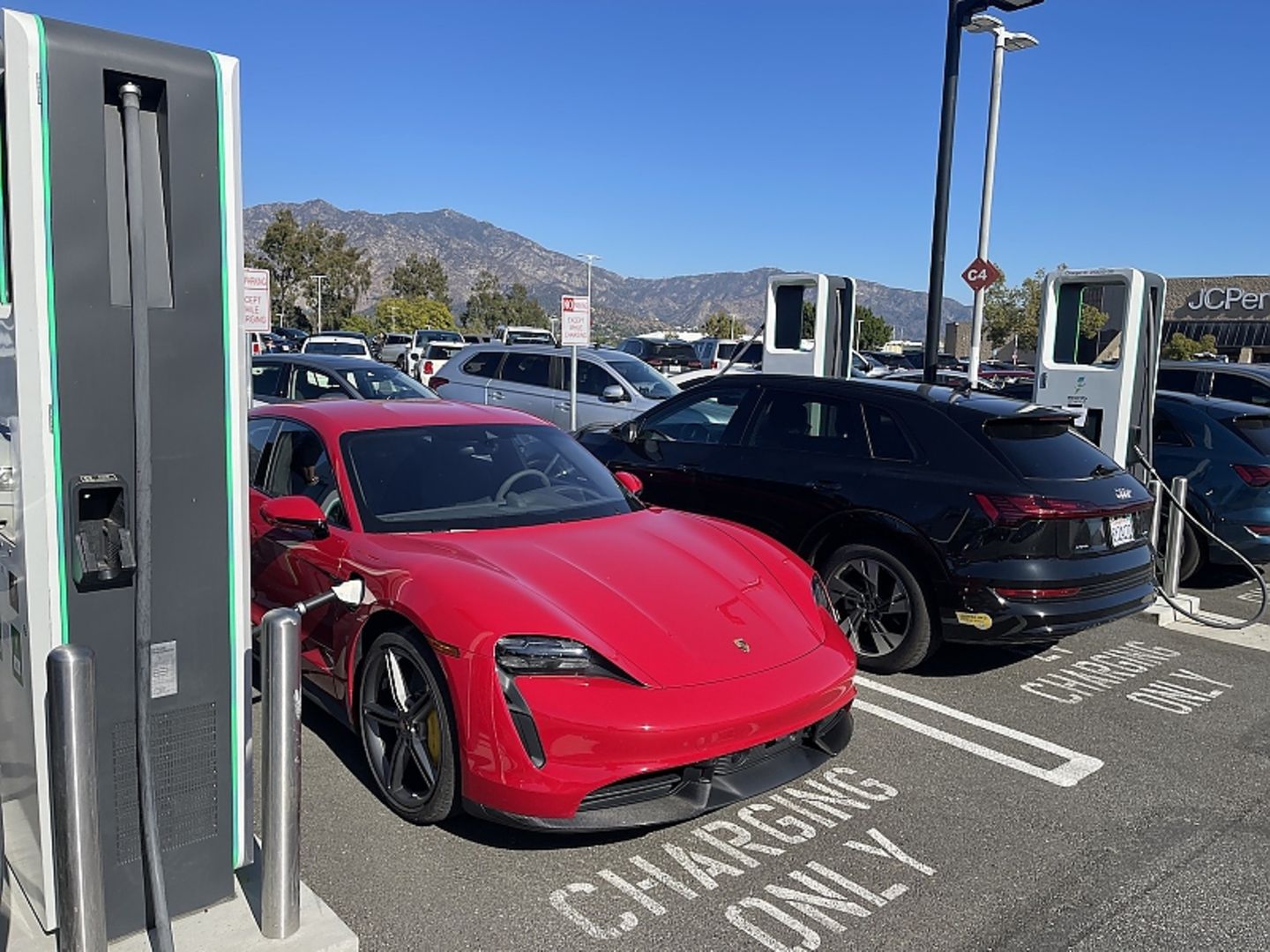 Porsche Taycan Turbo S