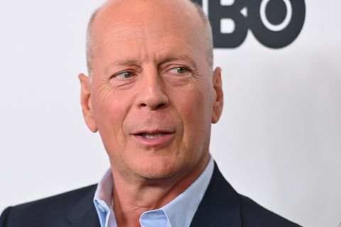 Nach Bekanntwerden der Sprachstörungen im vergangenen Jahr gibt es nun eine genaue Diagnose bei Bruce Willis: Demenz