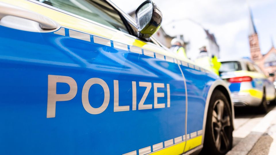 Die Polizei war wegen mutmaßlicher Körperverletzung in eine Diskothek in Trier-West gerufen worden.  Lage eskaliert vor Ort (Symbolbild)