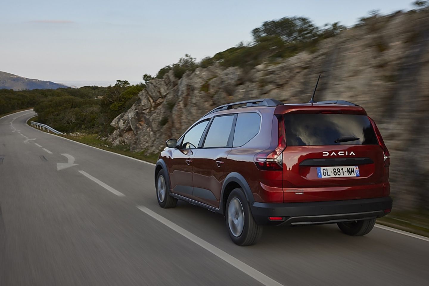 Dacia_Jogger_Hybrid_140-9.jpg