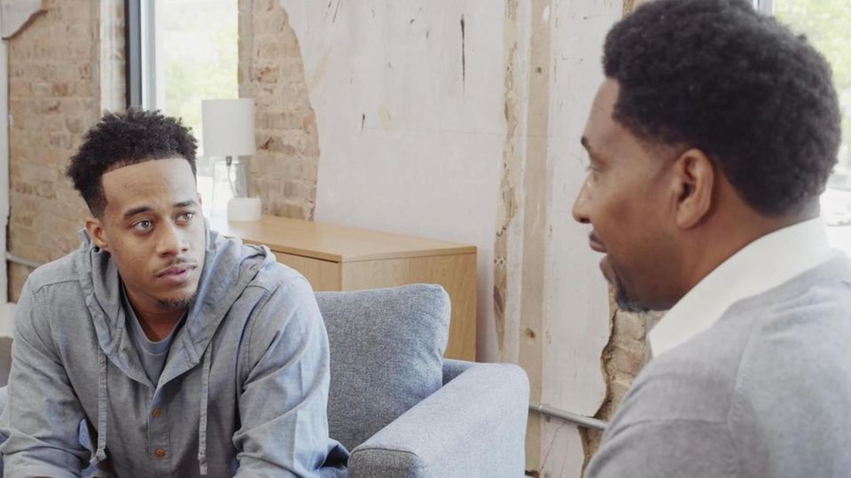 Innerhalb einer Familie können toxische Konstellationen entstehen, die einem viel Kraft rauben. Wir verraten Ihnen, wie der Umgang damit leichter wird.