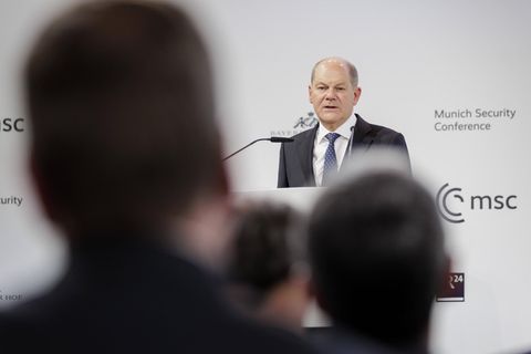 Bundeskanzler Olaf Scholz (SPD) auf der Münchner Sicherheitskonferenz