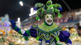 Karneval in Brasilien. Ein Tänzer