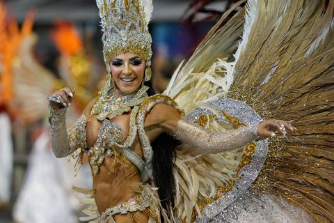 Karneval in Brasilien. Eine Tänzerin