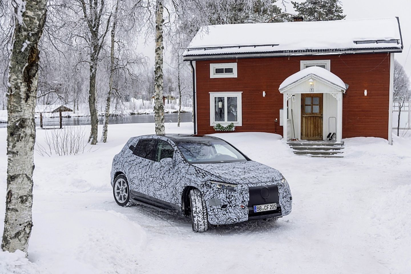 Erprobung Mercedes EQS SUV