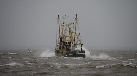 Ein Kutter vor Dagebüll. Seefahrer müssen bald auf den Seewetterbericht im Deutschlandfunk verzichten.