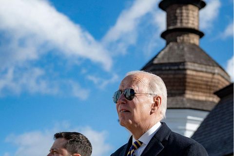 US-Präsiden Joe Biden (l.) mit seinem ukrainischen Amtskollegen Wolodymyr Selenskyj in Kiew
