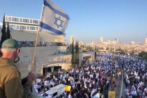 Video: Israel beschließt umstrittenes Gesetz zur Justiz-Reform