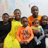 Lambet Kehven mit seiner Familie