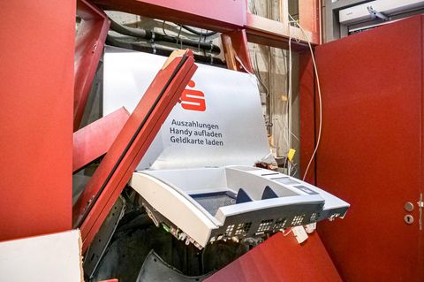 Gesprengter Geldautomat