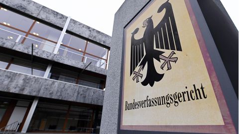 Das Bundesverfassungsgericht in Karlsruhe sieht das Recht der AfD auf Chancengleichheit verletzt
