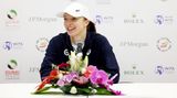 Mit Iga Świątek findet sich auf Platz fünf wieder eine Athletin, die den Großteil ihres Einkommens 2022 mit ihrem Sport verdiente. Dieser Posten summierte sich laut „Forbes“ bei der polnischen Tennisspielerin auf 9,9 Mio. Euro, unter anderem dank Siegen bei den French Open und US Open. Hinzu kamen laut dem Ranking 5 Mio. Dollar an Werbeeinnahmen, etwa von Asics oder dem polnischen Versicherer PZU.