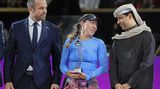 Auf Platz neun des "Forbes"-Rankings findet sich ein Milliardärskind. Die Tennisspielerin Jessica Pegula ist die Tochter von Terry und Kim Pegula, den Eigentümer des American-Football-Teams Buffalo Bills. Sie verdiente auf dem Platz zwar "nur" 3,6 Mio. Dollar. Weitere 4 Mio. Dollar kamen aber laut dem Ranking 2022 über Werbeverträge (unter anderem mit Adidas) und Pegulas eigene Kosmetiklinie herein.