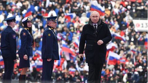Wladimir Putin hatte bei der Show in Moskau nur wenig zu sagen 