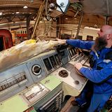 Von innen sieht die Lok spartanisch aus. Viel Technik gab es in den 1960er-Jahren noch nicht.