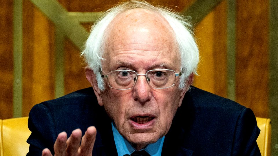 „Er ist wie wir“ – Bernie Sanders wird zum Meme (schon wieder)