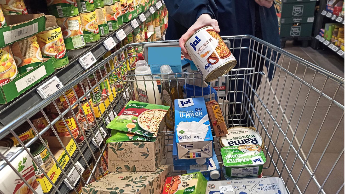 Misunderstanding best-before date: food ends up in the bin