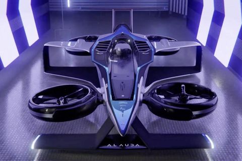 Der Sci-Fi-Traum: Unternehmen entwickelt einen fliegenden Rennwagen