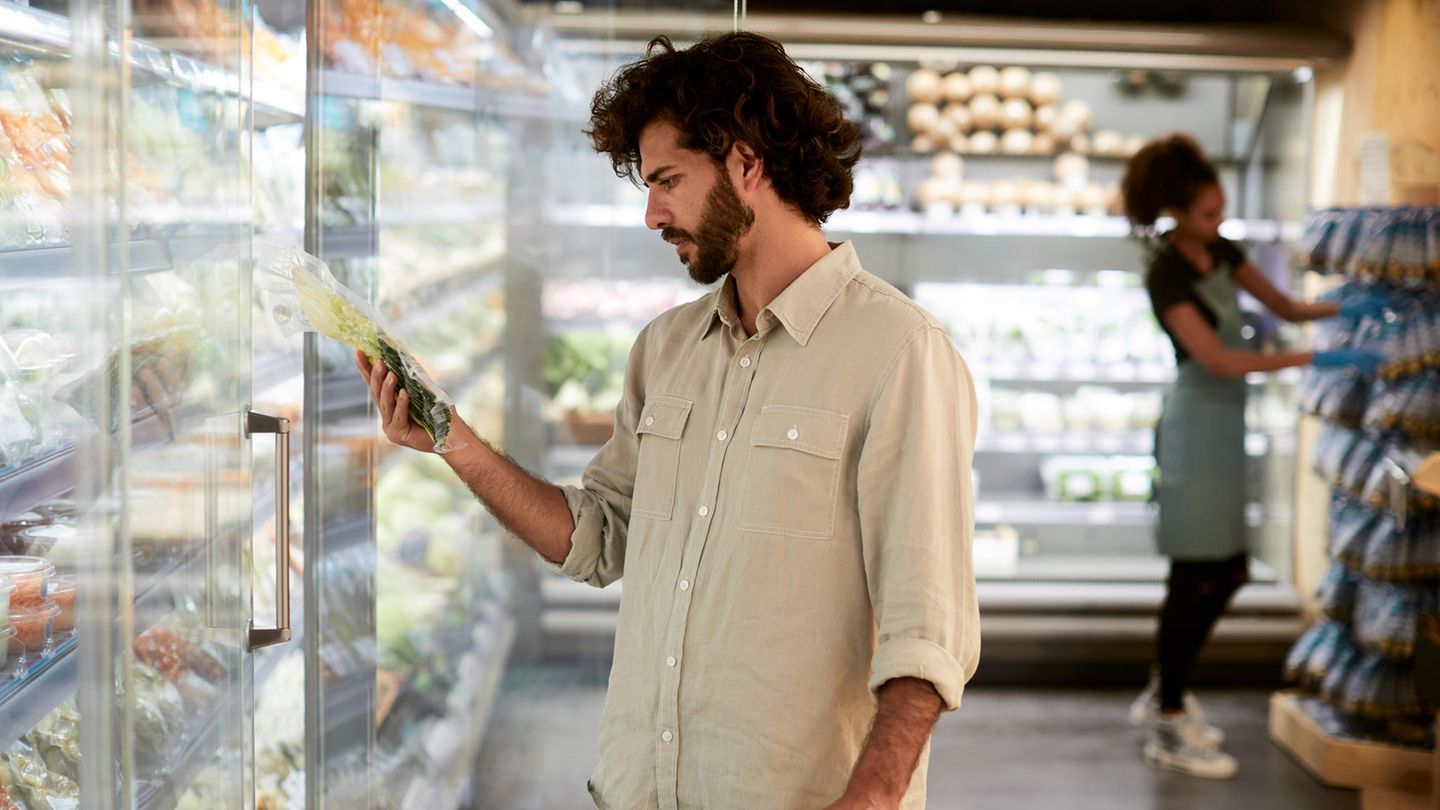 Supermarket trouble: how shops are sloppy and tricky with price tags