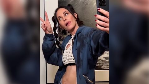 Courteney Cox verkleidet sich als "Gen Z Girl"