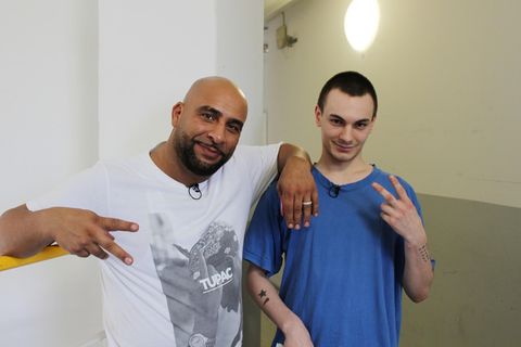 Rapper Veyel mit Gefängnis-Insasse