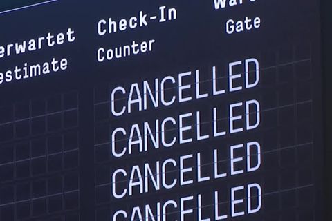Video: Warnstreik am Flughafen Köln-Bonn: Viele Flugausfälle