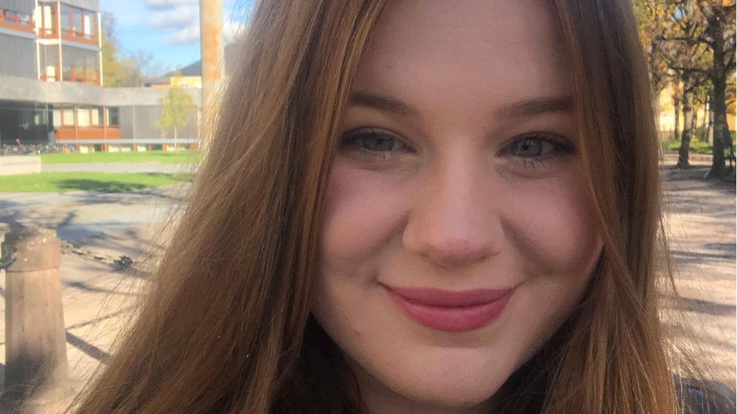 Junge Frau im Porträt