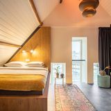 Wer in dem umgebauten Hotel übernachten möchte, hat die Qual der Wahl. Es gibt gemütliche Doppelzimmer...