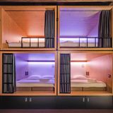 ...oder modernen Schlafkabinen. 