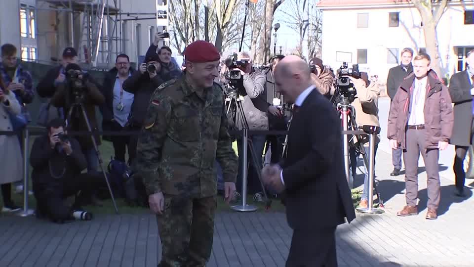 Video: Scholz - müssen gegen Bedrohungen gewappnet sein