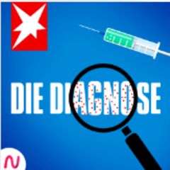 Ein Mädchen krümmt sich vor Bauchschmerzen