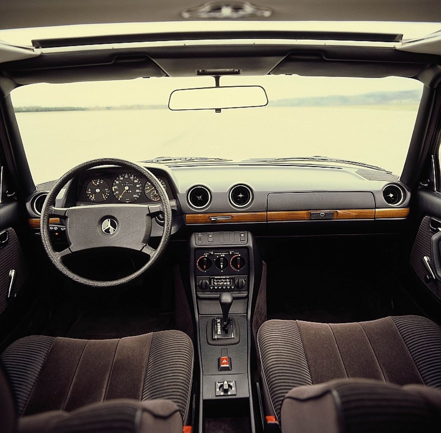 Mercedes E-Klasse Coupé der Baureihe C123