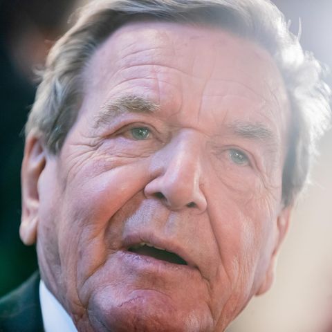 Gerhard Schröder (SPD), Bundeskanzler a.D.