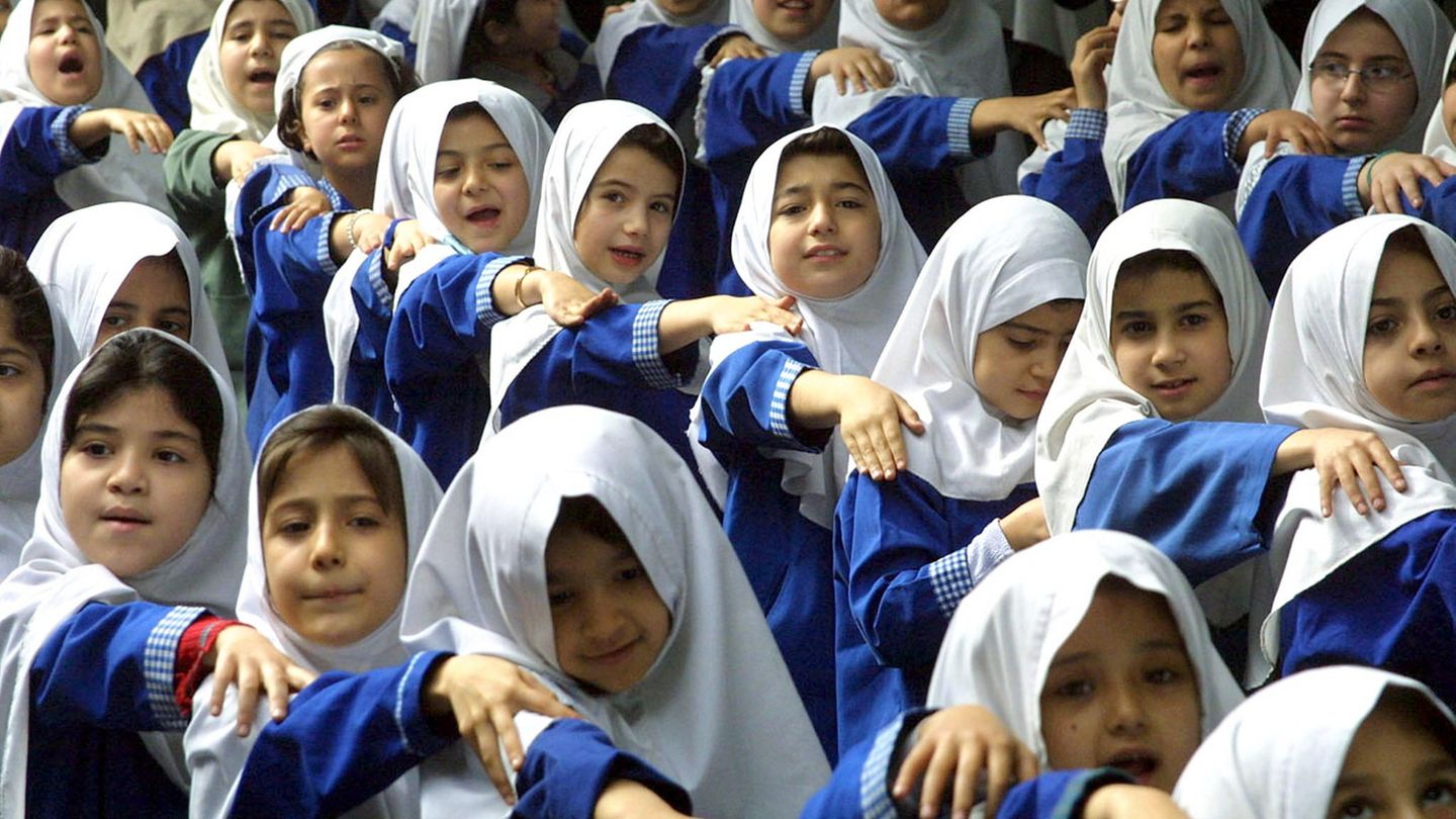 Iranische Schülerinnen
