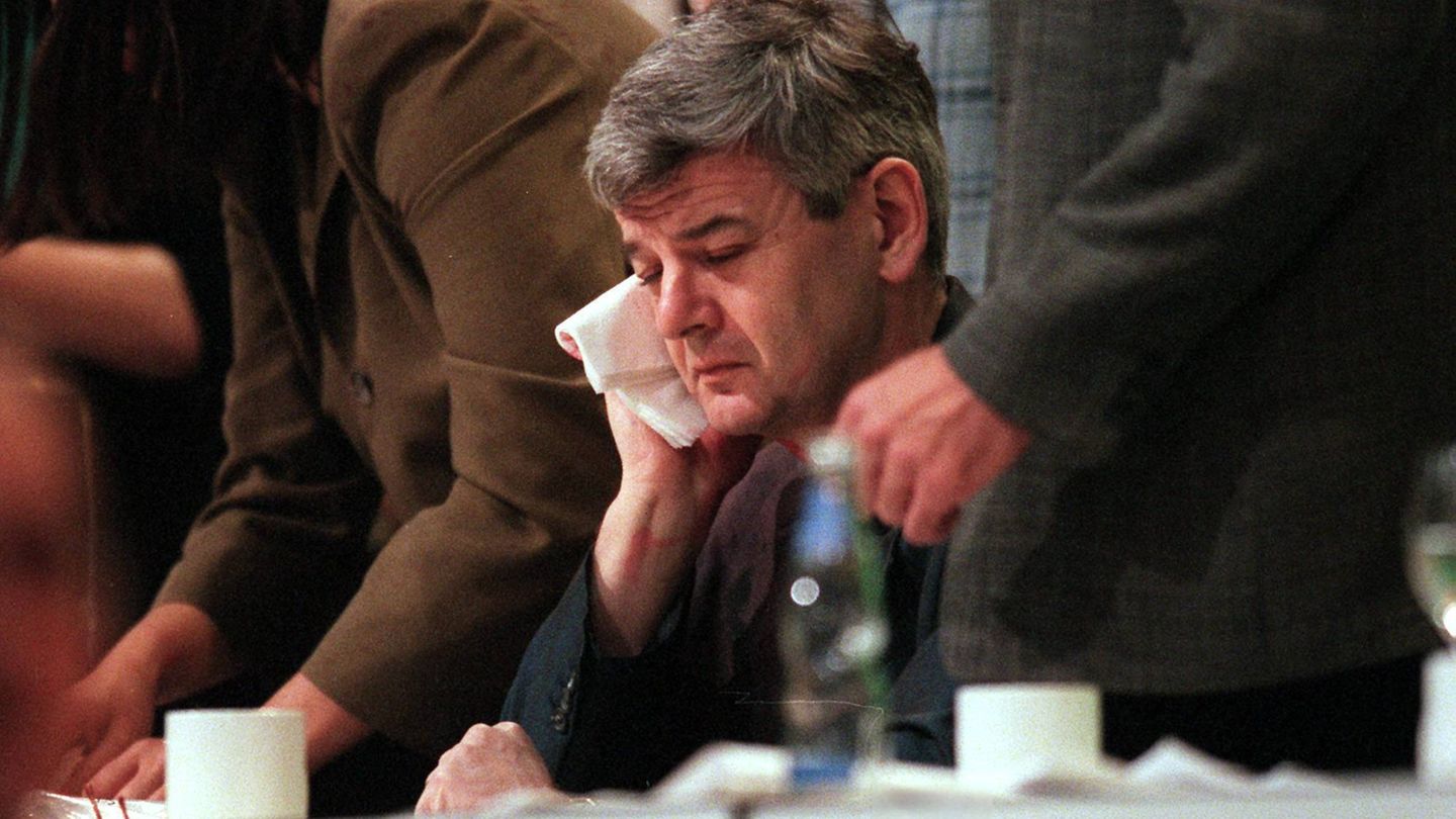 Gretchenfrage im Kosovo-Krieg Joschka Fischer