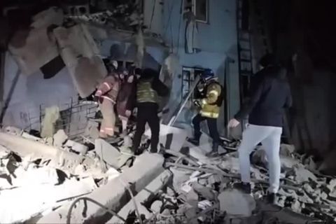 Video: Ukraine: Tote bei Raketenangriff auf Saporischschja