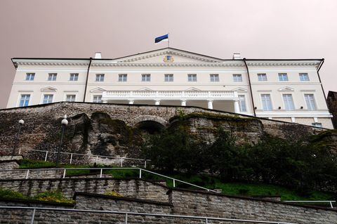 Estland vor der Wahl: Vertreiben rechtsextreme Populisten Kaja Kallas? Das Schloss Toompea in Tallinn ist der Sitz von Estlands Parlament, dem Riigikogu