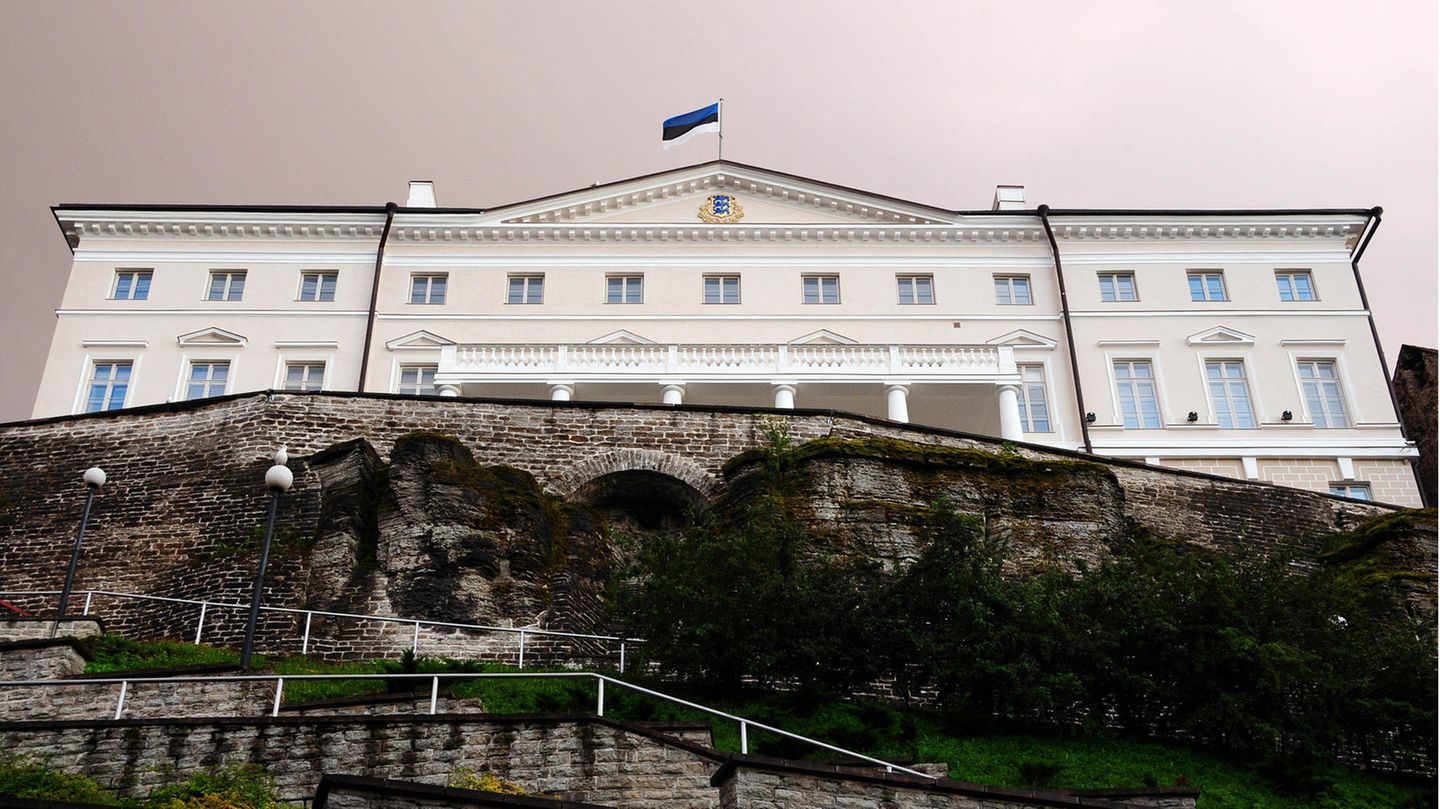 Estonia before the election: far-right populists expelling Kaja Kallas?