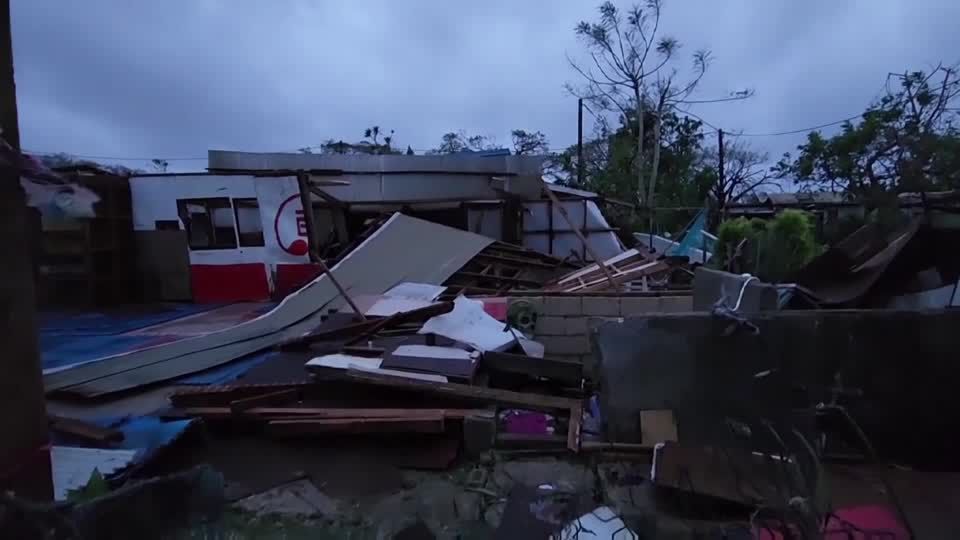 Video: Zwei Wirbelstürme in einer Woche: Vanuatu ruft Notstand aus