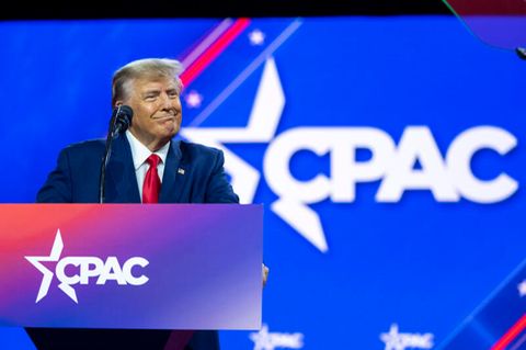Ex-Präsident Donald Trump spricht auf der CPAC zu seinen Anhängern