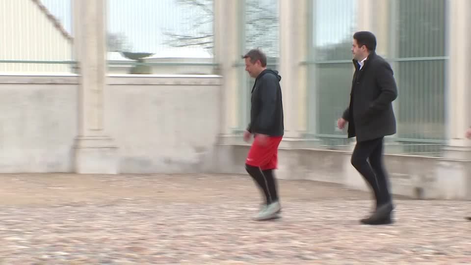 Video: Klausur - Bundesregierung berät zwei Tage lang in Meseberg