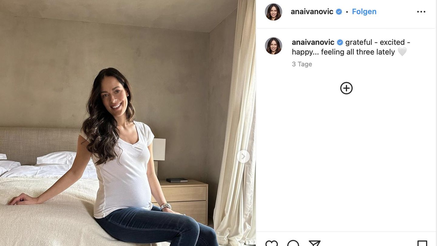 The third child with Bastian Schweinsteiger: Ana Ivanovic proudly shows her baby bump