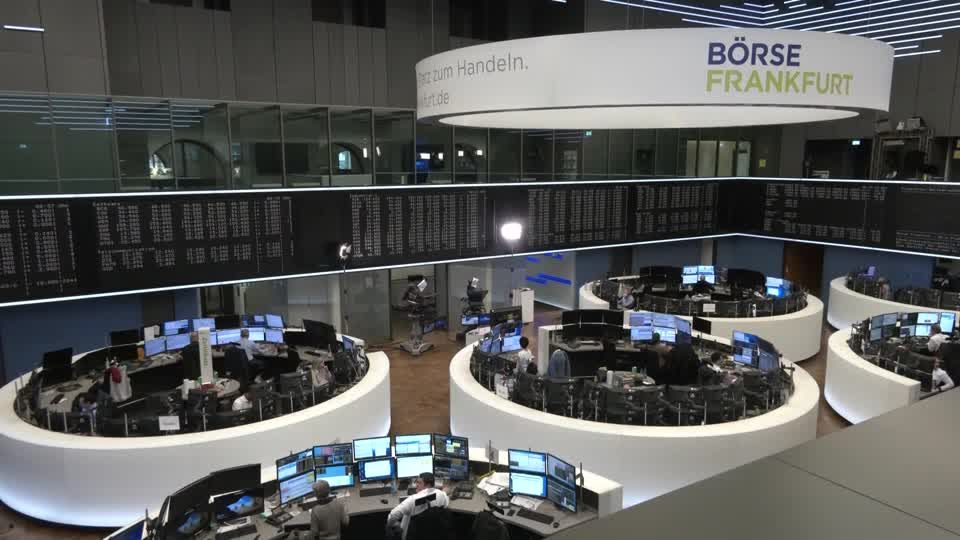 Video: Dax startet knapp im Plus