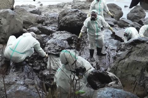 Video: Ölpest südlich von Manila