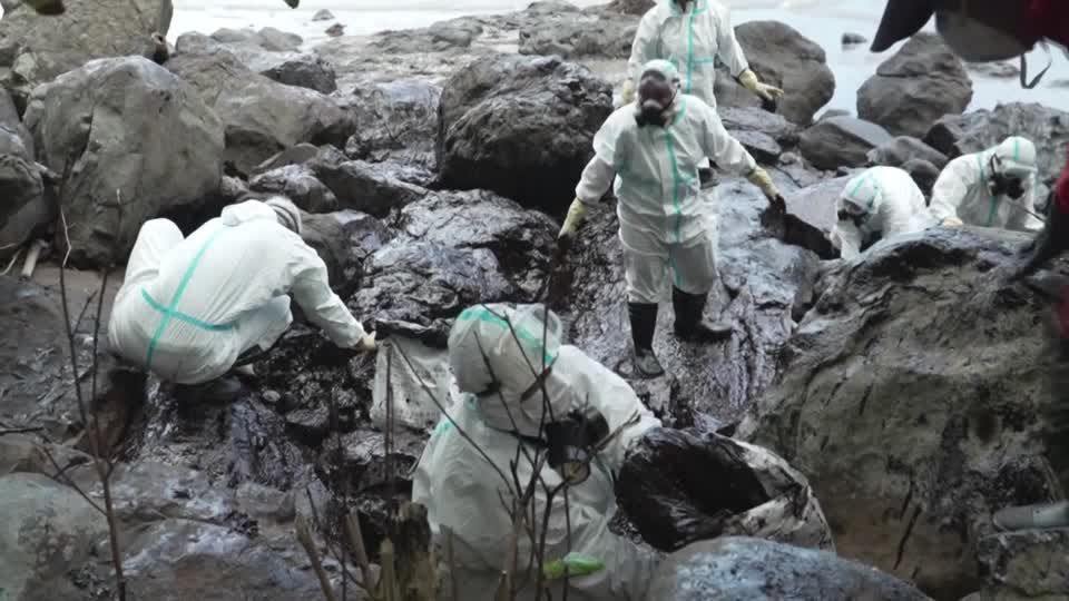 Video: Ölpest südlich von Manila