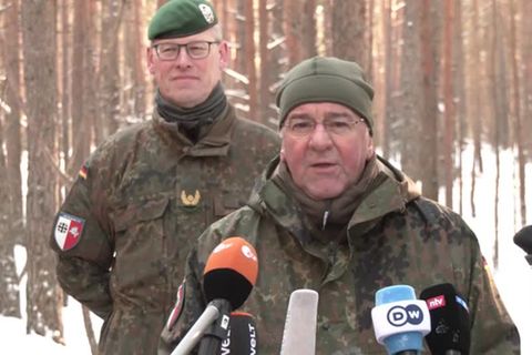 Video: Pistorius zur Nato-Ostflanke: "Dieser Verpflichtung stellen wir uns ohne Wenn und Aber"