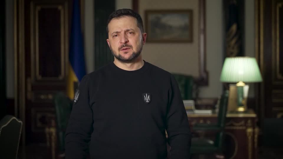 Video: Video soll Ermordung von ukrainischem Soldaten zeigen -  Selenskyj verspricht Aufklärung