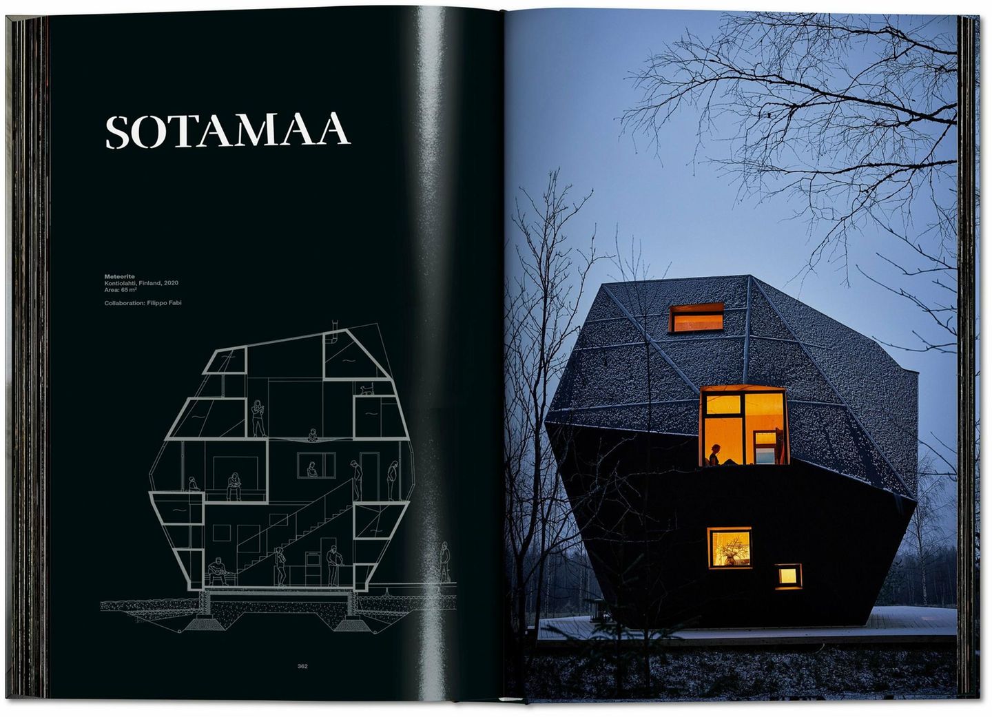 Dieses dreistöckige Hau steht auf einem nur zu Fuß erreichbarem Waldgrundstück in Ostfinnland. Von außen macht das Werk des finnischen Architekten Kivi Sotamaa seinem Namen alle Ehren. Im Inneren gleicht das "Meteorite" einem Traum aus Holz. Die Decke des zentralen Atriums bildet ein zehn Quadratmeter großes, elektrisch beheiztes Fenster, das selbst im Winter freien Blick in den Sternenhimmel bietet. 