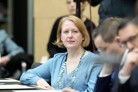 Lisa Paus