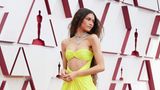Zendaya trägt bei den Oscars 2021 ein Valentino-Kleid